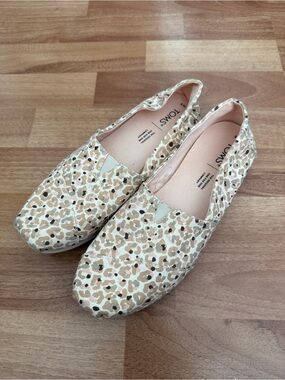 Toms Alpargata Classic Slip-On Espadrille Flat Sunbleached Cheetah Floral Sz 8